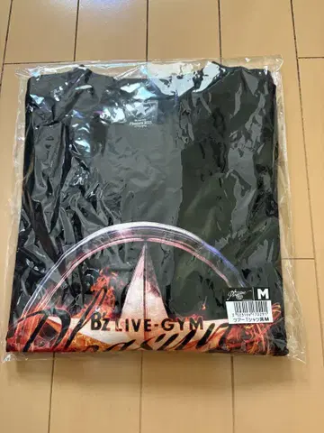 새상품급 B'z 2023 투어 티셔츠 사이즈 M
