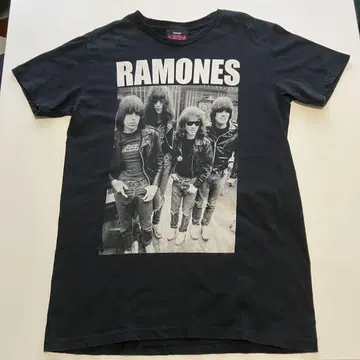 RAMONES 티셔츠 사이즈 S