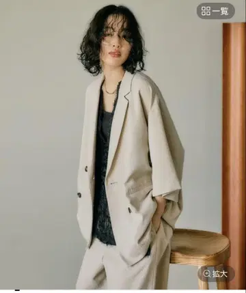 이번 시즌 LEPSIM 린넨 크루즈 W 5부 소매 자켓 베이지