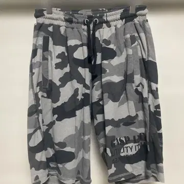 GASP 카모플라쥬 숏 팬츠 S 사이즈