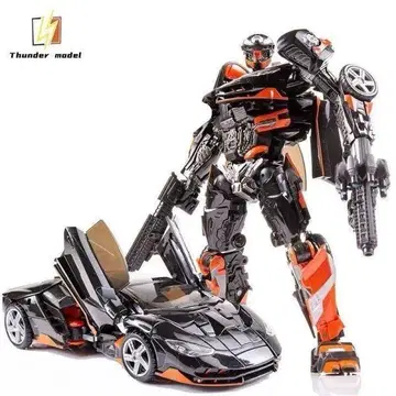 Thunder model LA HIRE 변형 로봇