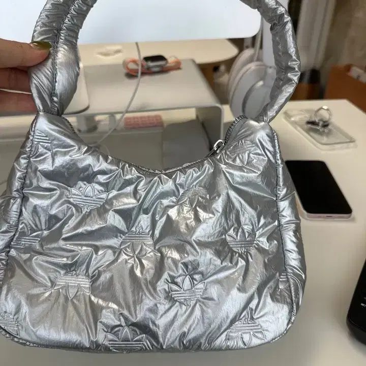【adidas】 Puppy Satin Mini Shoulder Bag Adidas Puppy Satin Mini Shoulder Bag Ii3393 – buy the best