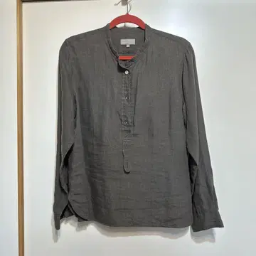 새상품급 마가렛 호웰 밴드 카라 린넨 셔츠