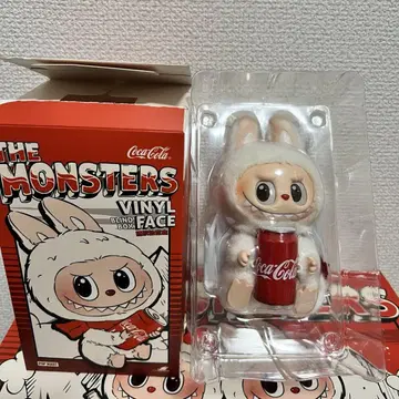 POP MART (팝 마트) 러브 콜라