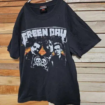 GREEN DAY 2010년 회장 한정판 티셔츠 구제 의류 그린 데이