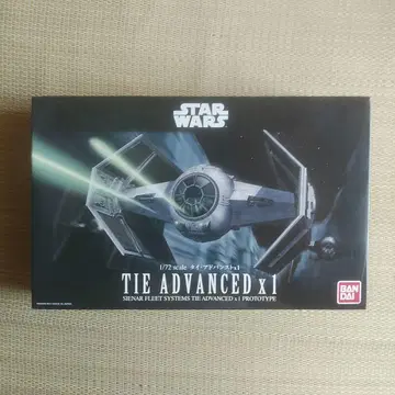 반다이 TIE ADVANCED x1 1/72 스케일