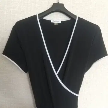 캘빈클라인 캘빈클라인 카슈쿨 랩 원피스 10호