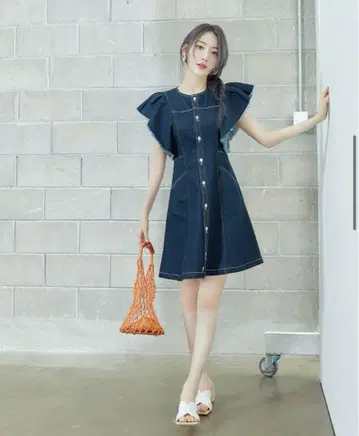 LILY BROWN 미야와키 사쿠라 데님 미니 원피스