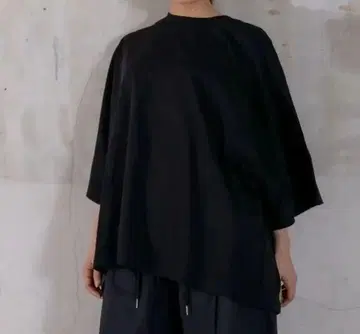 오버 사이즈 티셔츠 빅 실루엣