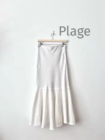Plage 플라주 파나마 플레어 스커트 화이트 롱 스커트