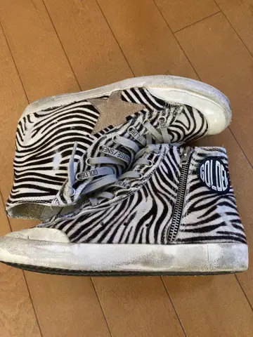 GOLDEN GOOSE GGDB/FRANCY 제브라 패턴 스니커즈