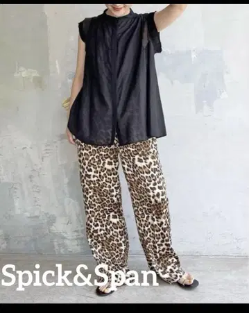 Spick&Span 셔링 슬리브리스 블라우스 블랙