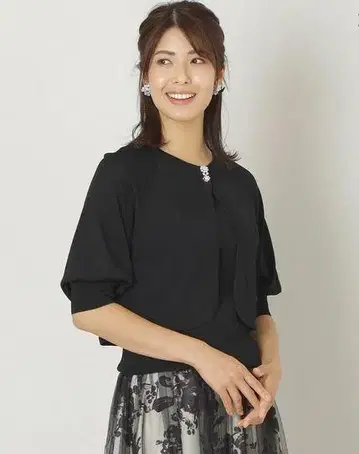 새상품 2024 TO BE CHIC 볼레로 트윈 세트 (블랙)