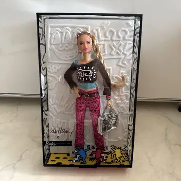 Barbie 키스 해링 콜라보 바비