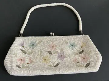 비즈 자수 플라워 디자인 파티 백 비즈 백 쇼와 레트로 화이트