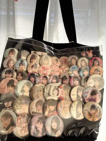 twice 모모 캔뱃지 묶음 판매