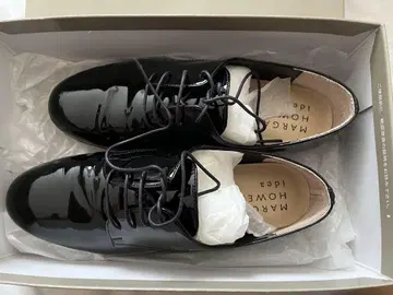 마가렛 호웰 블랙 로퍼 23