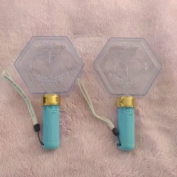 의자, 응원봉 2개