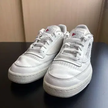 리복 스니커즈