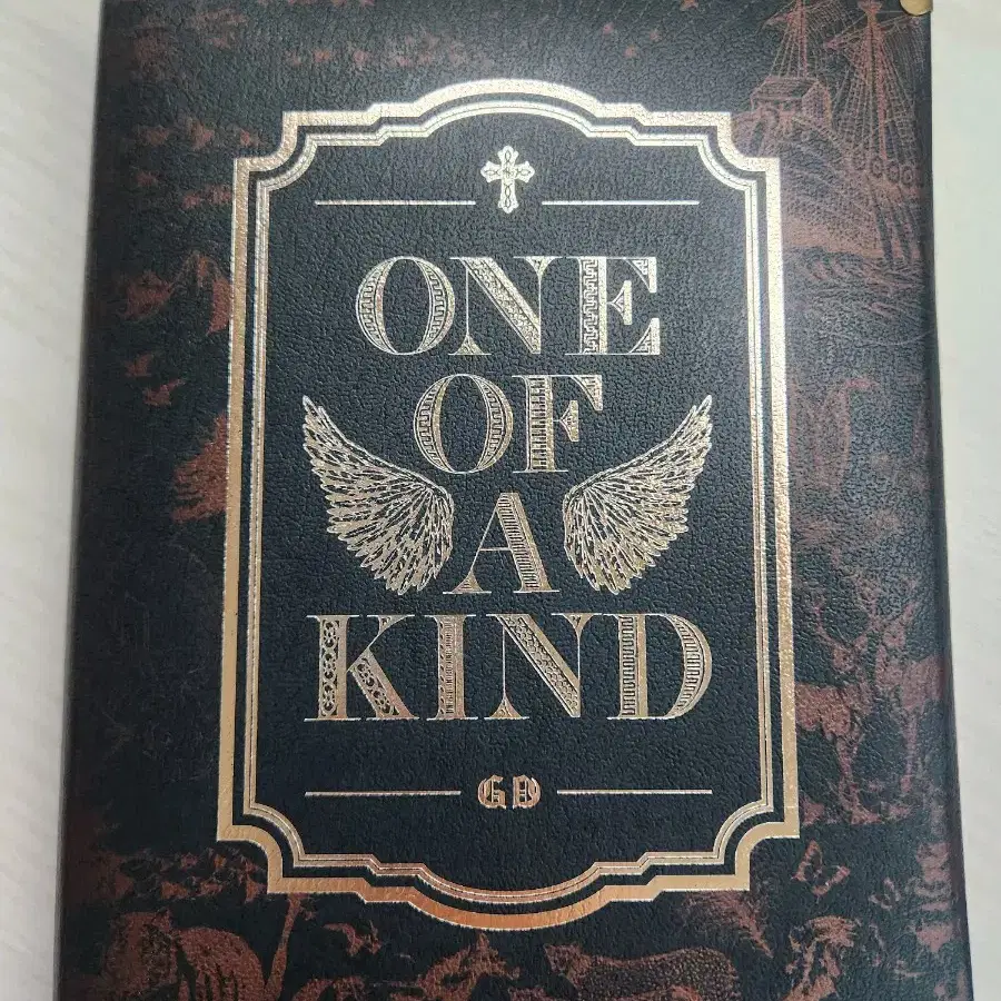 G-DRAGON | 지드래곤 G-Dragon One of a Kind album on Bunjang