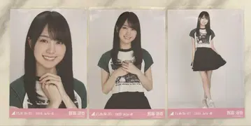 노기자카46 브로마이드 프릴 미니 스커트 카키 하야카 컴프
