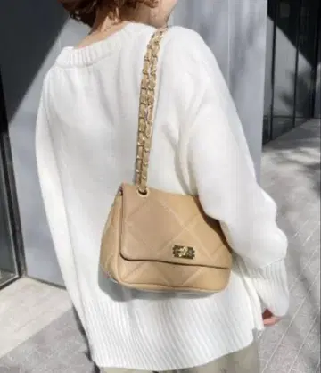 오렌티 빅 퀼팅 백