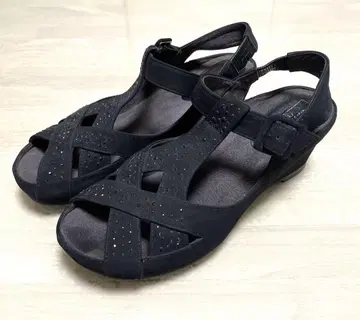샌들 MANU