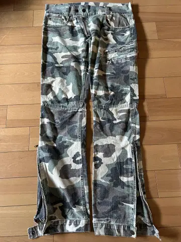 카모 패턴 기믹 팬츠
