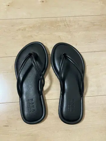 새상품 나노 유니버스 소프트 플랫 플립플랍