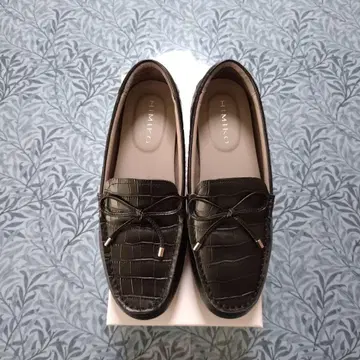 히메코 부드러운 소가죽 크로커다일 패턴 모카신 블랙 22cm