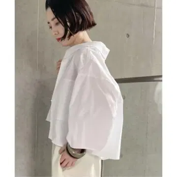 IENA FABRICA 크롭 셔츠 화이트