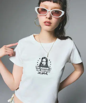 M 새상품 배송비 포함 엑스걸 XGIRL 티셔츠 치비 티셔츠