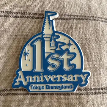 도쿄 디즈니랜드 1주년 애니버서리 배지
