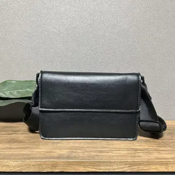 자라 숄더백