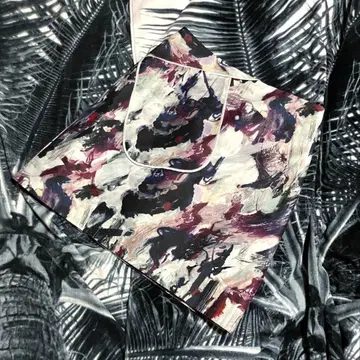 새상품급 CARVEN 칼벤 플레어 추상 패턴 스커트