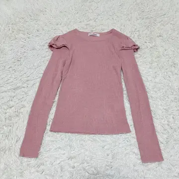 갤러리 비스콘티 리브 핑크 니트 프릴
