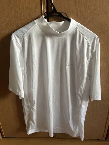나이키 골프 모크넥 화이트