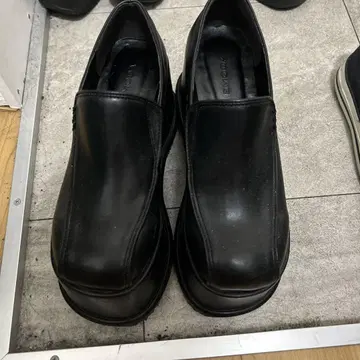 EMODA 블랙 플랫폼 슬립온 신발