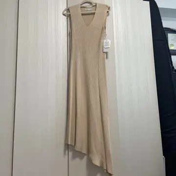 셀포드 아지메 헴 리브 원피스 베이지 36