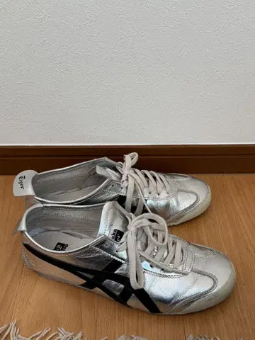 MEXICO 66 / 멕시코 66 실버 오니츠카타이거