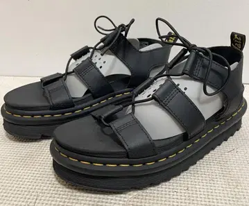 Dr Martens 닥터마틴 레이스업 샌들 UK3 블랙