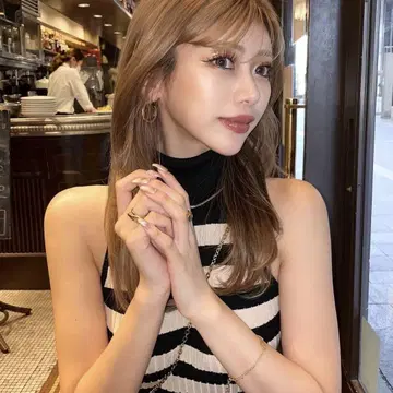 디아테 아메리칸 슬리브 터틀넥 톱스