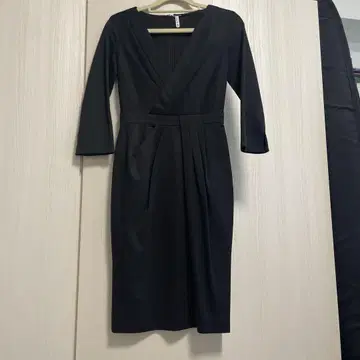 핑키앤다이안 블랙 카슈쿨 원피스 34