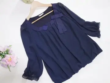 Rose Tiara 다크 네이비 리본 상의 반소매 티셔츠 42