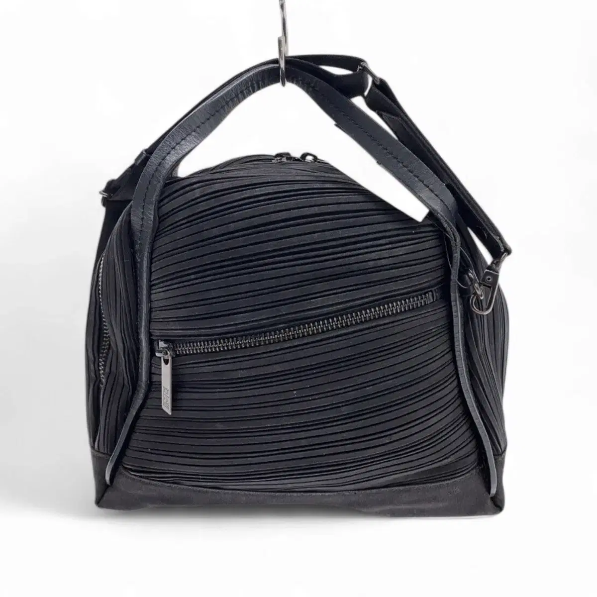 PLEATS PLEASE　ショルダーバッグ PLEATS PLEASE ISSEY MIYAKE - PLEATS PLEASE(プリーツプリーズ