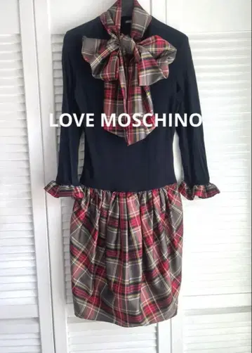LOVE 모스키노 체크 무늬 스톨 스타일 리본 포함 원피스