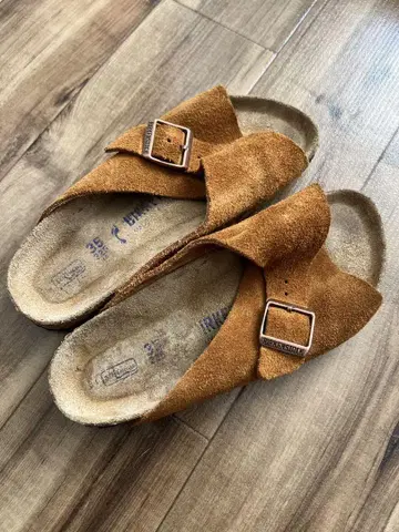 버켄스탁 브라운 샌들 35