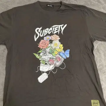 Subciety 스컬 플라워 티셔츠 블랙