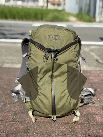 MYSTERY RANCH 올리브 그린 백팩