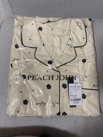 PEACH JOHN 마리쿠와 콜라보